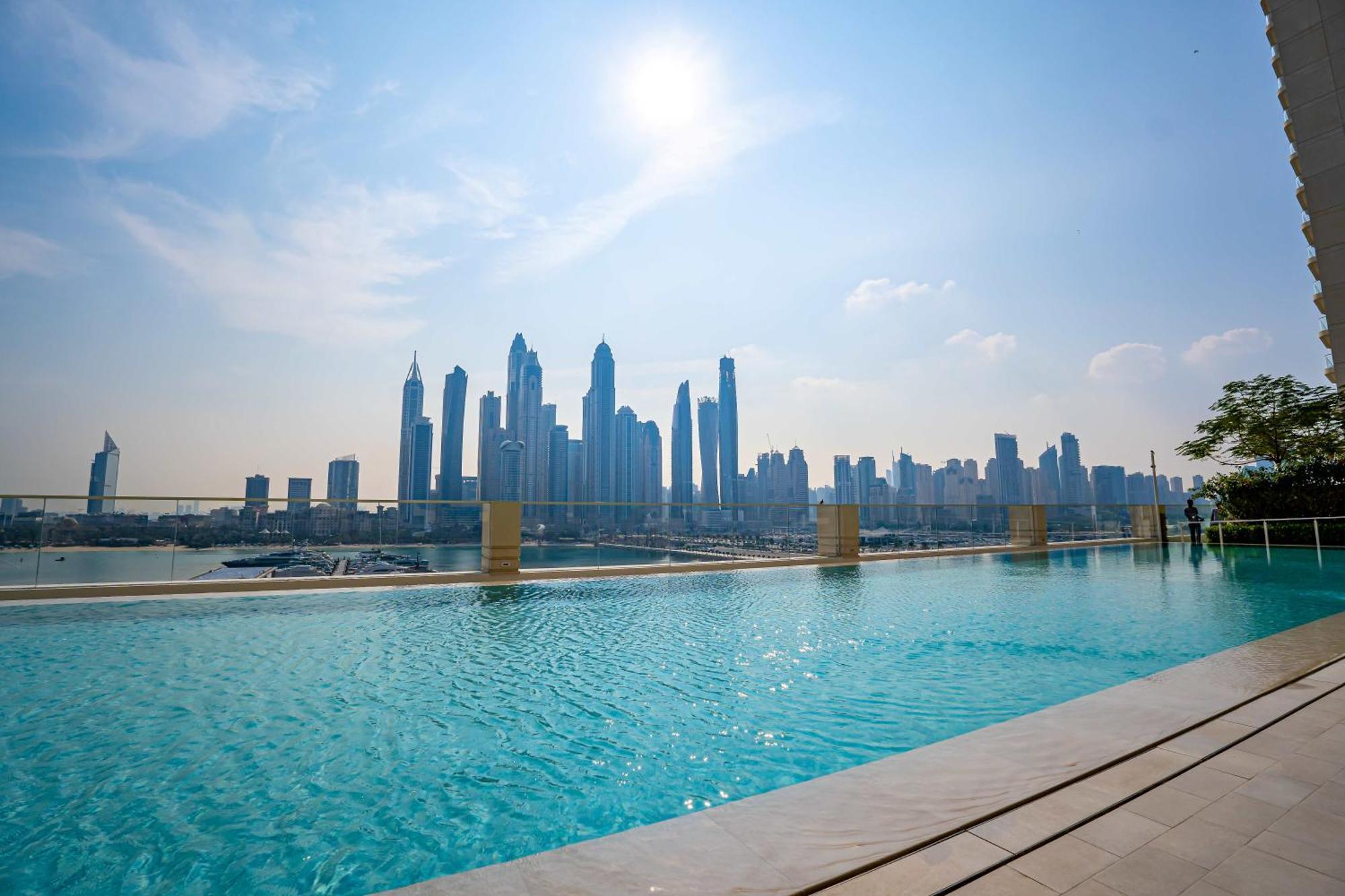 Veluxa - Luxe 2bed In Beachfront شقة